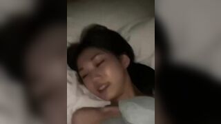 Bồn chứa tinh mặt dâm đãng