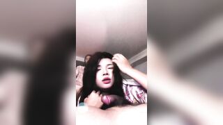 E ny xinh bú cu sướng quá bắn tinh liên tục trước mặt e và b của e đg ở trg phòng