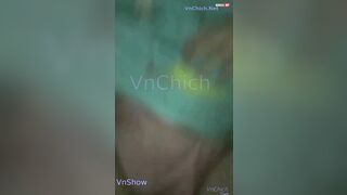 Đeo bao gai địt vợ thg bạn thân lồn dâm sướng rên la vang trời