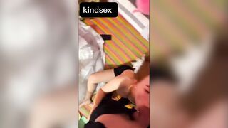 Đi đám cưới bạn thân năn nỉ nó bú cu cho rồi hãy đi lấy chồng