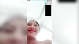 Em gái 2k5 tới tháng