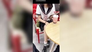 Gạ chịch em học sinh cực non