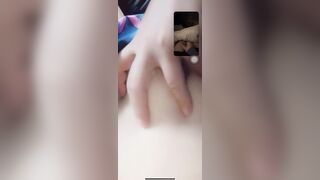 Call cùng em gái dâm đãng vú đẹp. Link lột đồ ai bên dưới