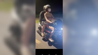 Public chở người lạ lúc nửa đêm cùng em mie
