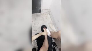 Mấy em học sinh cấp3 dâm đãng cho mấy anh trai bú mút liếm lồn dâm đãng