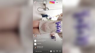 Live tắm rồi ngồi móc lồn 1