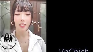 Clip sex vkcklananh9496 Em Lan Anh dâm tặc và anh taxi may mắn - Phần 1
