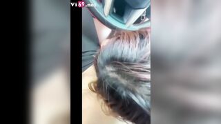 ngồi chơi game em cũng đè anh ra chơi