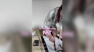 Lướt insta toàn dâm nữ khoe hàng