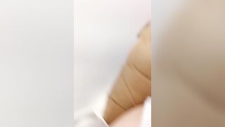 Em học sinh mới lớn vú to lông non không lông khoe hàng dâm đãng