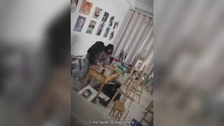 Sinh viên trường nghệ thuật cố gắng dí vào đít bạn gái, nhìn mặt bạn nữ thỏa mãn thật