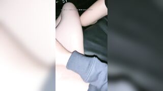 chơi e gái trên oto