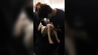 Gái dâm vú to ra đường gạ trai trẻ về nhà địt nhau tập thể