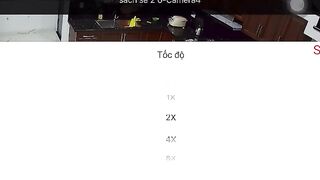 Hack cam vô tình thấy chị gái ở nhà một mình nứng lồn thủ dâm