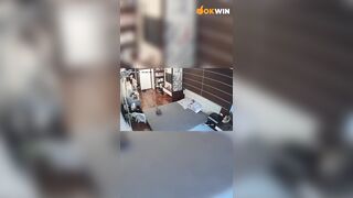 Hải Yến biên tập viên đài truyền hình VTV không biết thiên tài nào hack được cam