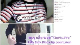 Ometv 2 em les ng lạ gặp nhau móc cho nhau xem xinh vãi