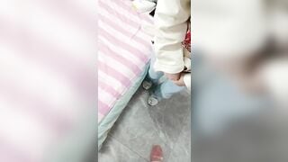 Gái Xứ Trung Bán Trinh Chịch Cái Bím Còn Trinh Quá Sướng Nhỉ P5