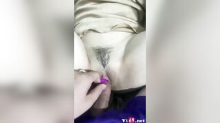 Chim anh to dài nhét cả trứng rung vô bướm