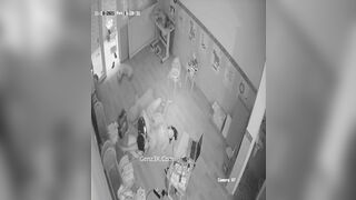 Hack Camera Anh Em Họ Trong Phòng Học