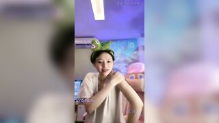 MMlive meibbi mọi người lên quà đi em mới cho xem lồn hồng được 2