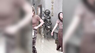 Có được cô em dâu đáng đồng xiền ghê