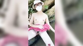 Tách đoán ra khe suối địt nhau