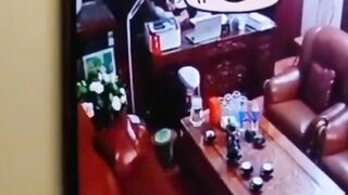 Full Tổng, Hiệu Trưởng Ép Phụ Huynh Quan Hệ Tình Dục để Nâng Điểm HSG