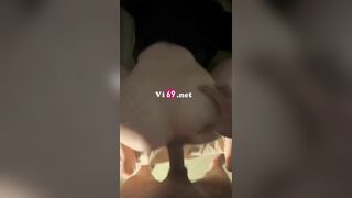 Clip Sex Em đã không muốn quay mặt mà anh cứ ép