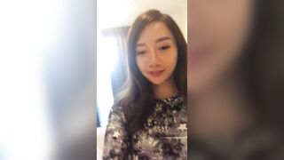 Gạ em gái xinh ngây thơ quay lồn gửi xem