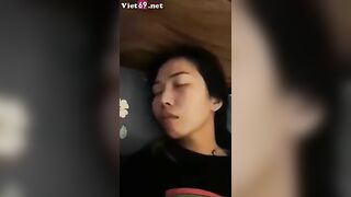 Lút Cán some chich Con bạn Lồn To, Ko thoả Mãn tự Móc Lồn Bắn Nước Lên Đỉnh ms thoi