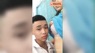 Vl thật, ra chơi cặp đôi rủ nhau vào phòng trống quay địt nhau ngay tại trường