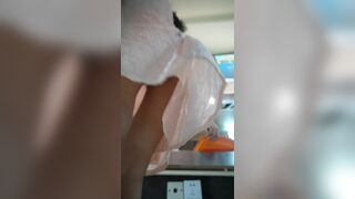 quay lén dưới váy các em xinh tươi - phần 10