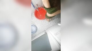 đặt cam quay lén nhà tắm của dãy trọ