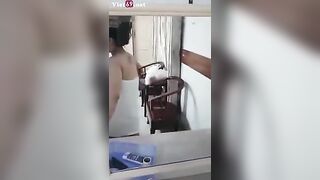 Khẩu dâm cực gắt, bé lớp 11 bú cặc đầy nhiệt huyết