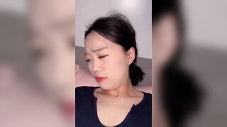 Gái xinh mới lớn lồn múp vkl rên la dâm đãng kích thích