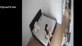 Quay lén, E Gái Xinh XEM sex Móc Lồn tự Khẩu Dâm rên rỉ rồi đi chơi