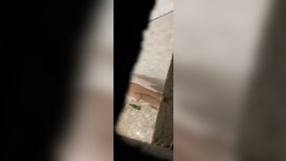 Quay lém sinh viên nhà trọ tắm 2