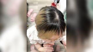 bé học sinh bú cu cho anh trai nuôi