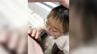 bé học sinh bú cu cho anh trai nuôi