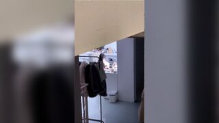 phát hiện em hàng xóm thủ dâm hớ hênh em cho địt luôn