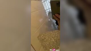 Thanh niên ăn hại đưa được cô bạn thân vào nhà nghỉ còn chịch nhầm lỗ 5