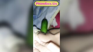 Cháu nó mới lớp 10 mà như giặc cái