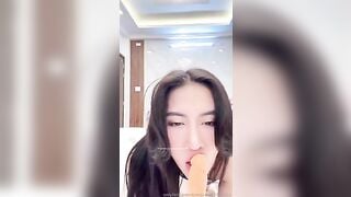 Em Nga Dâm đãng Thích Thủ Dâm Khoe Lồn Cho Anh Em Nứng Cặc 3