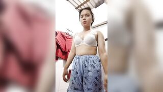 Được em người yêu quay vid tắm cho xem
