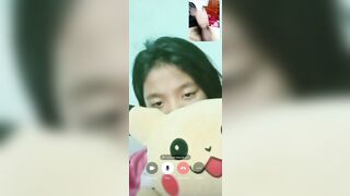 Em nó muốn xem sục