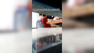 Núp dưới giường quay lén em sv thủ dâm