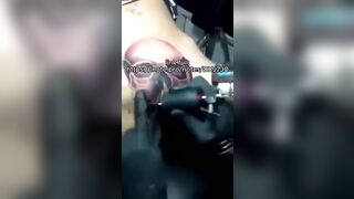 cận cảnh xăm vào lồn cho em gái ngọt nước