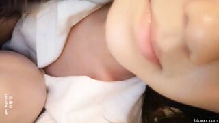 em học sinh lồn không lông thủ dâm