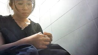 Quay lén WC nữ 15