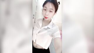 Chuẩn Hàng lớp 11 Teen HS kính cận Thủ dâm Móc lồn Chát Sex